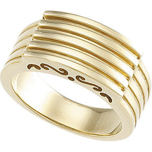 14k Yellow Gold Fashion Ring, Size 7 14k Yellow Gold Fashion Ring, Size 7