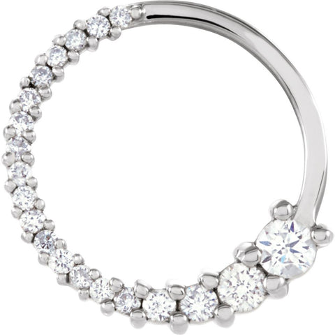 14k White Gold 1/5 CTW Diamond Circle Journey Pendant