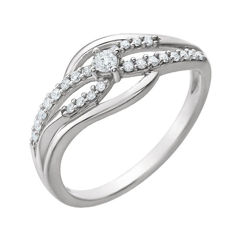 14k White Gold 1/5 CTW Diamond Ring, Size 7
