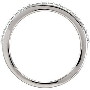 14k White Gold 1/5 CTW Diamond Band, Size 7