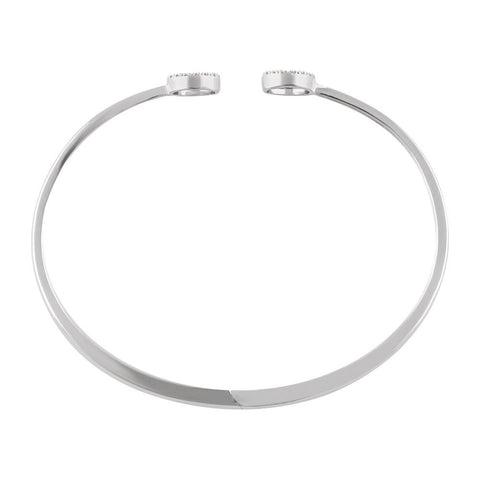 14k White Gold 1/6 CTW Diamond Circle Hinged Bangle 7" Bracelet