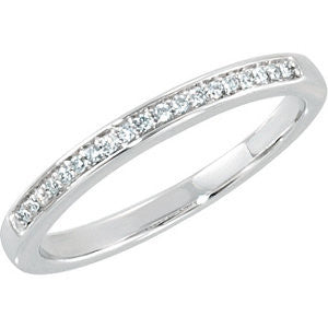 14k White Gold 1/10 CTW Diamond Band, Size 7