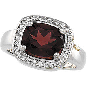 14k White Gold Mozambique Garnet & Diamond Halo-Style Ring, Size 7