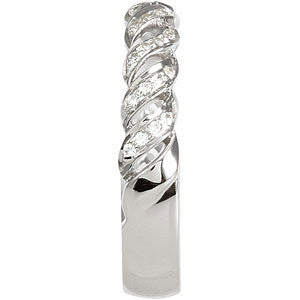 14k White Gold 1/5 CTW Diamond Anniversary Band , Size 7