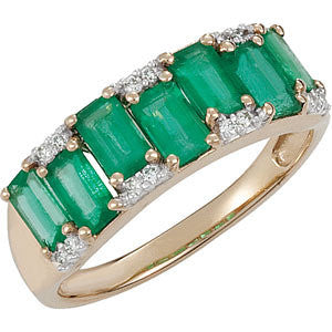 14k Yellow Gold Emerald & Diamond Accented Ring, Size 7