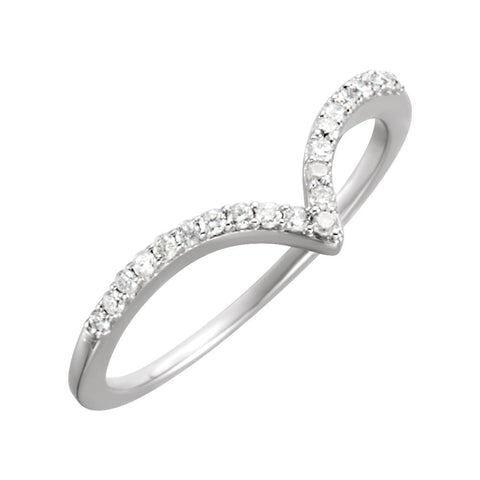 14k White Gold 1/6 CTW Diamond "V" Ring Size 7