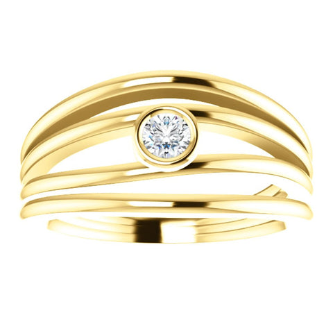 14k Yellow Gold 1/8 CTW Diamond Ring, Size 7