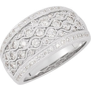 14k White Gold 1 CTW Diamond Ring, Size 7