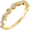 14k Yellow Gold 1/6 ctw. Diamond Leaf Ring, Size 7